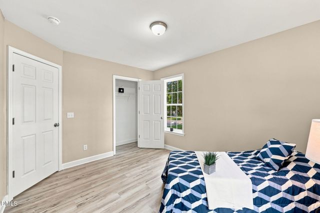 130 Stillmeadow Drive, Louisburg, NC 27549