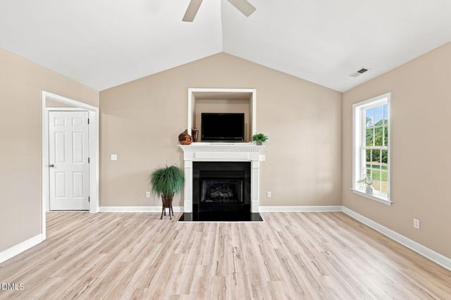 130 Stillmeadow Drive, Louisburg, NC 27549