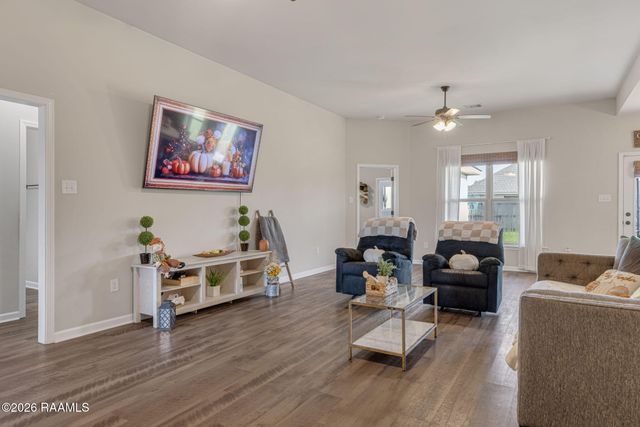 212 Burndap Way, Lafayette, LA 70507