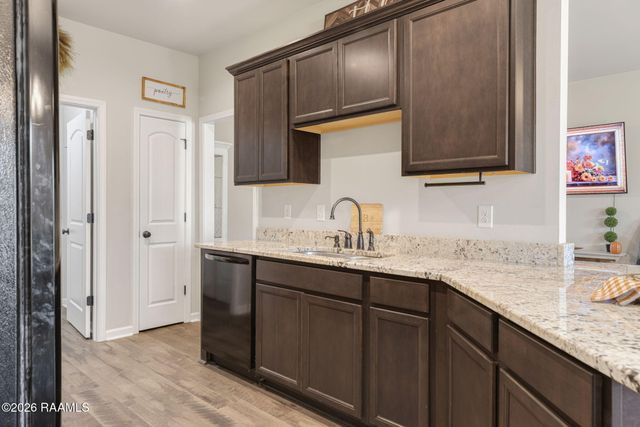 212 Burndap Way, Lafayette, LA 70507