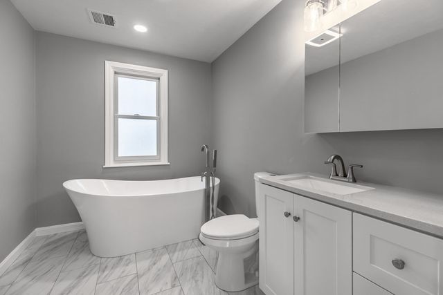 9 Tea Party Way, Malden, MA 02148