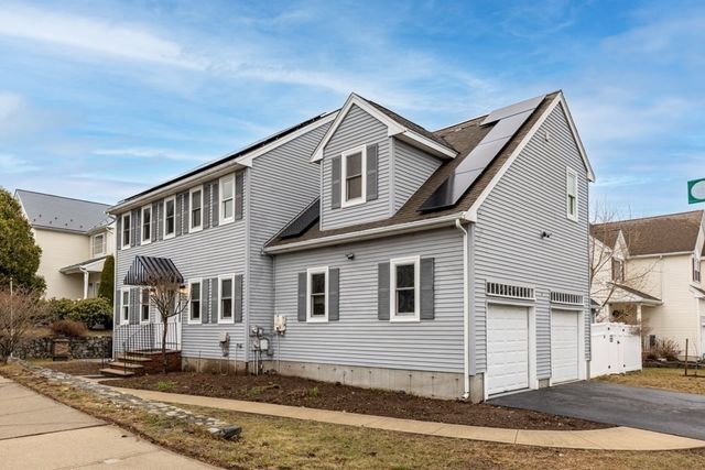 9 Tea Party Way, Malden, MA 02148