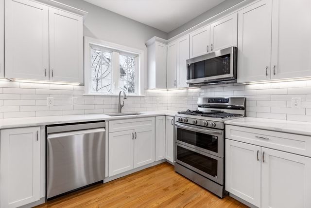 9 Tea Party Way, Malden, MA 02148