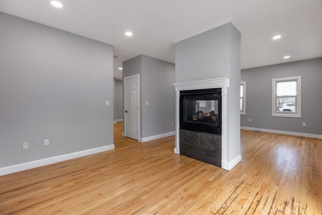 9 Tea Party Way, Malden, MA 02148