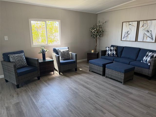 363 LONGWOOD DRIVE, Venice, FL 34285