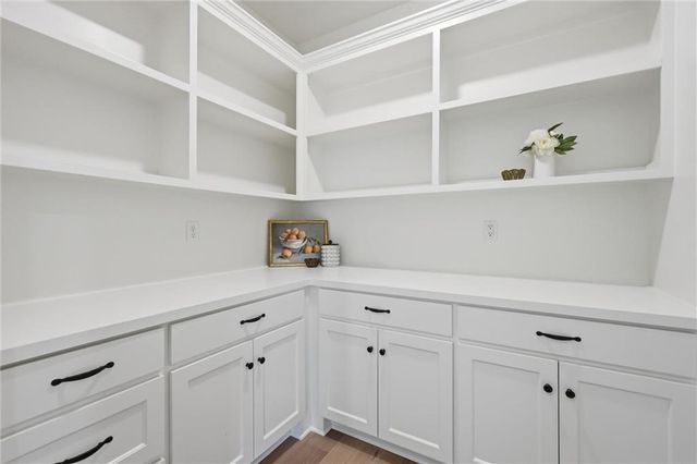 10309 W 173rd Street, Overland Park, KS 66221