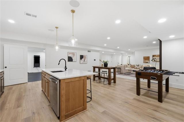 10309 W 173rd Street, Overland Park, KS 66221