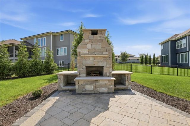 10309 W 173rd Street, Overland Park, KS 66221