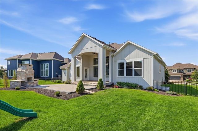 10309 W 173rd Street, Overland Park, KS 66221