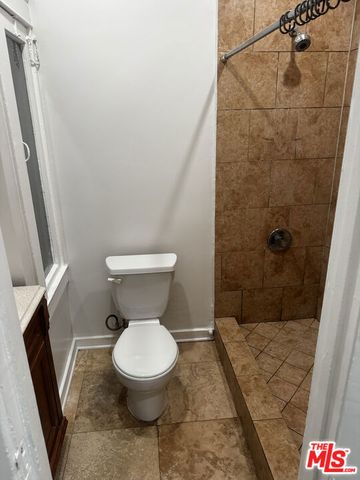 5347 Monroe Street 2, Los Angeles, CA 90038