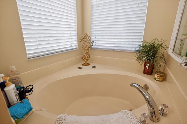 4263 LIRON AVENUE 101, Fort Myers, FL 33916