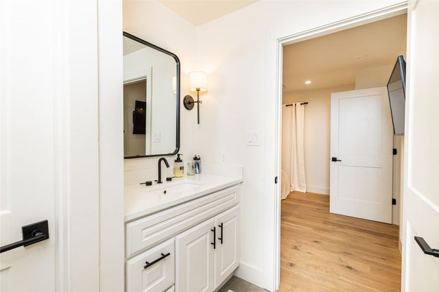 4195 Valley Ridge Road, Dallas, TX 75220