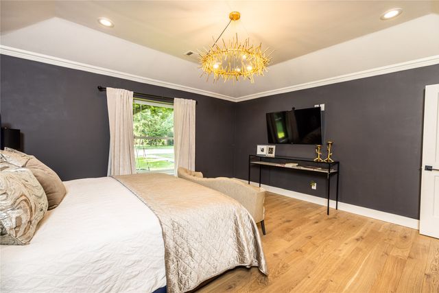 4195 Valley Ridge Road, Dallas, TX 75220