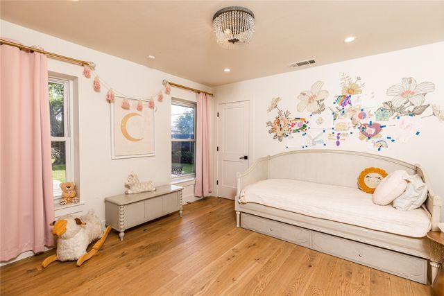 4195 Valley Ridge Road, Dallas, TX 75220