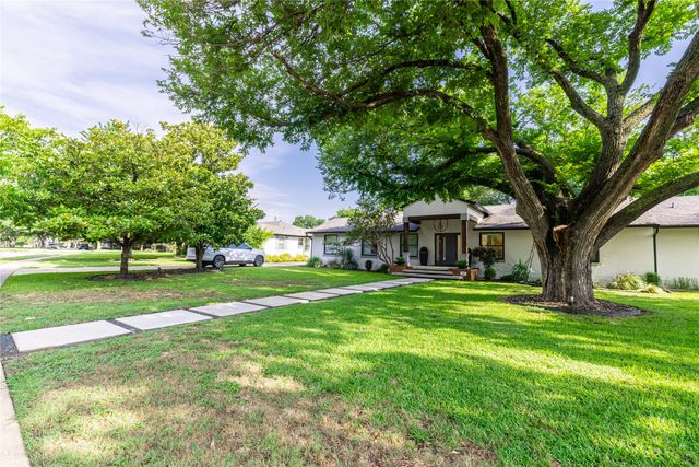 4195 Valley Ridge Road, Dallas, TX 75220