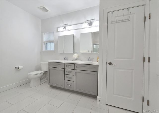 20 Bayard Drive, Great River, NY 11730