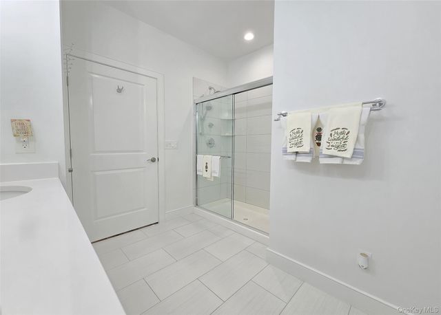 20 Bayard Drive, Great River, NY 11730