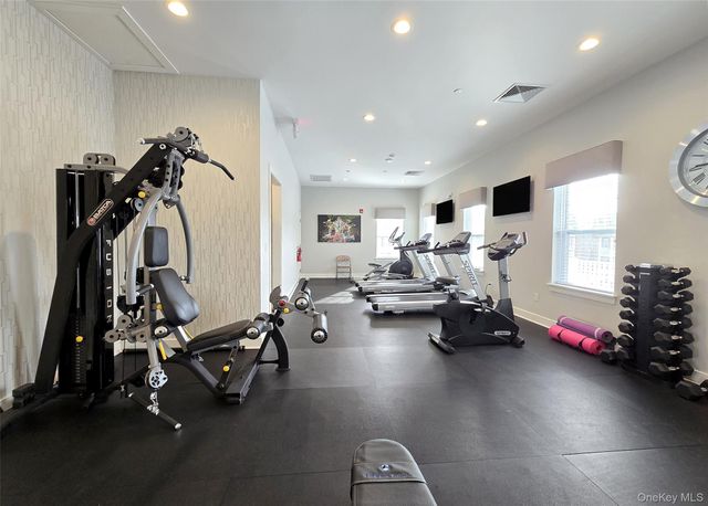 20 Bayard Drive, Great River, NY 11730