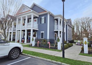 20 Bayard Drive, Great River, NY 11730