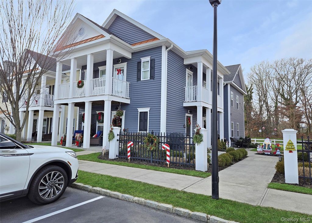 20 Bayard Drive, Great River, NY 11730