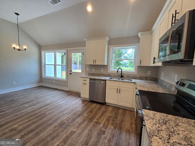 20 Preserve Trail, Lavonia, GA 30553