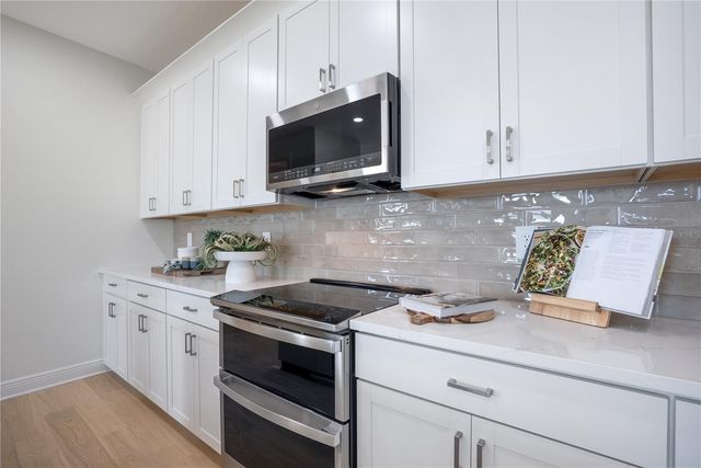 17811 BROADLEAF LOOP, Venice, FL 34293