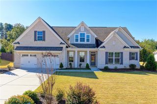 840 Champagne Lane, Hoschton, GA 30548