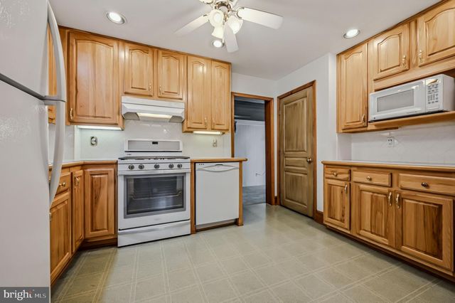 33 RICHARD AVE, Wilmington, DE 19805