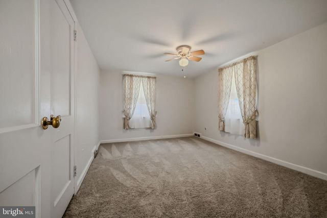 33 RICHARD AVE, Wilmington, DE 19805