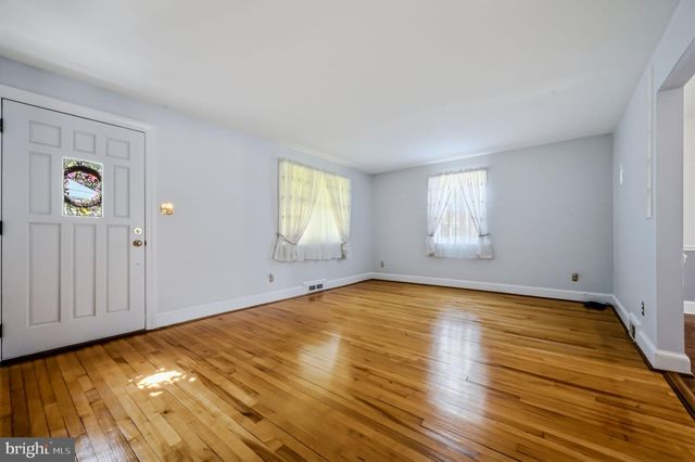 33 RICHARD AVE, Wilmington, DE 19805