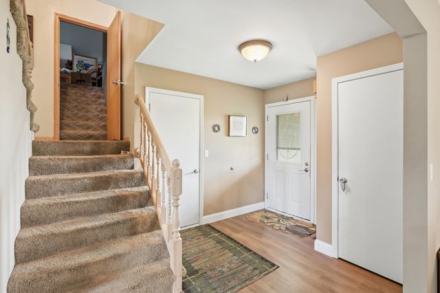 11081 Miami Street, Crown Point, IN 46307