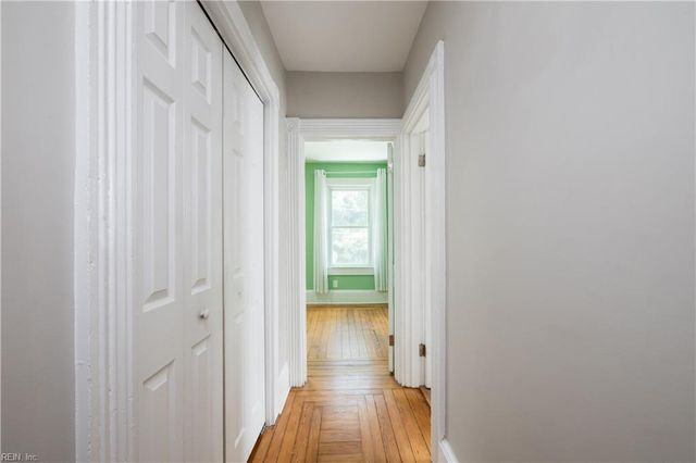102 Bruce PL, Portsmouth, VA 23707