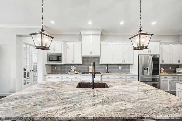 1115 Waterbridge Dr, Nolensville, TN 37135
