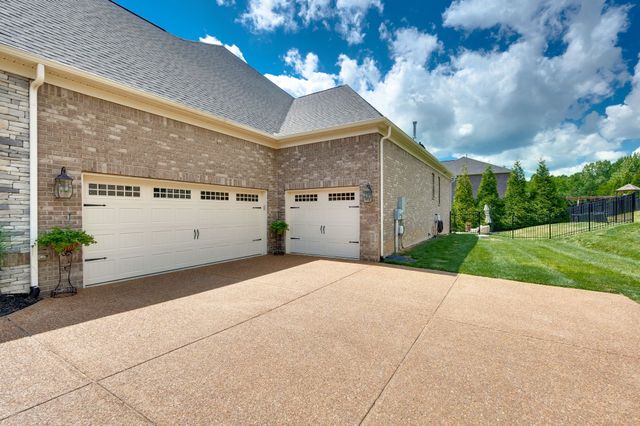1115 Waterbridge Dr, Nolensville, TN 37135