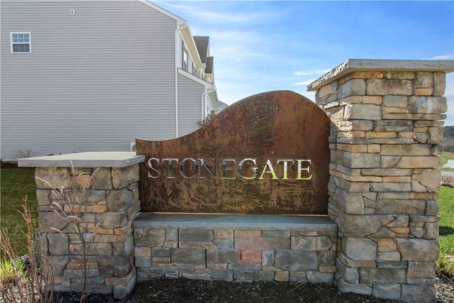 1001 Stonegate Drive, South Fayette, PA 15057