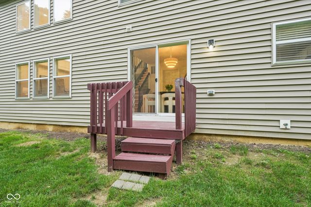 11881 Gatwick View Drive, Fishers, IN 46037