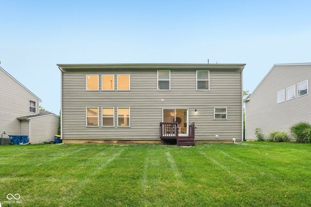 11881 Gatwick View Drive, Fishers, IN 46037