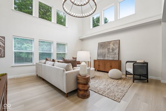 11881 Gatwick View Drive, Fishers, IN 46037