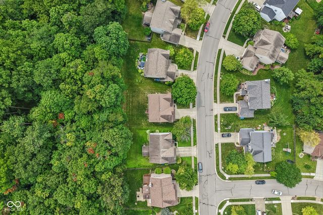 11881 Gatwick View Drive, Fishers, IN 46037