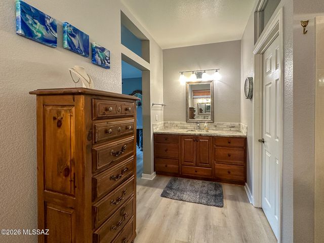 2443 E Nasturtium Street, Oro Valley, AZ 85755