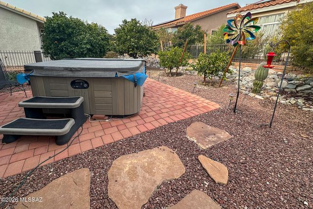 2443 E Nasturtium Street, Oro Valley, AZ 85755