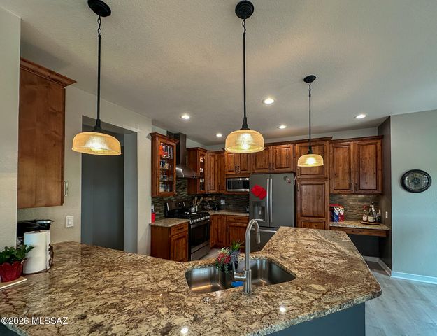 2443 E Nasturtium Street, Oro Valley, AZ 85755