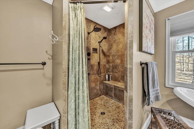 8109 Winterwood TRL, Roanoke, VA 24018