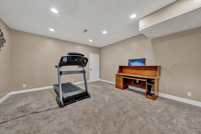 8109 Winterwood TRL, Roanoke, VA 24018