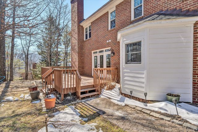 8109 Winterwood TRL, Roanoke, VA 24018