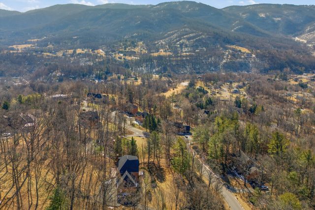 8109 Winterwood TRL, Roanoke, VA 24018