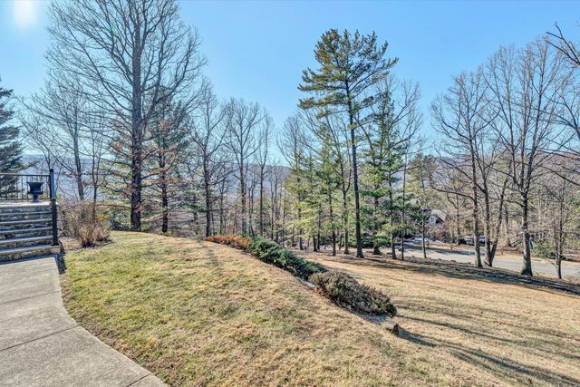 8109 Winterwood TRL, Roanoke, VA 24018