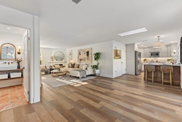 1714 Hicks St, Oceanside, CA 92054