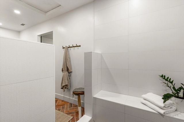 1714 Hicks St, Oceanside, CA 92054