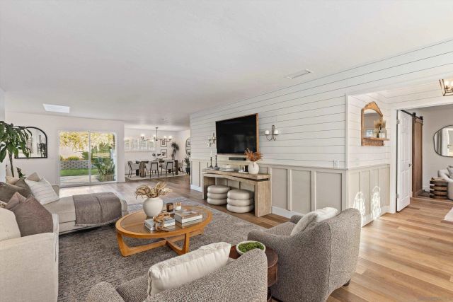 1714 Hicks St, Oceanside, CA 92054